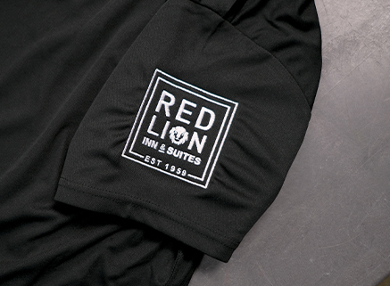 T恤定制危机：你的个性与文化衫，正被标准成衣淹没！