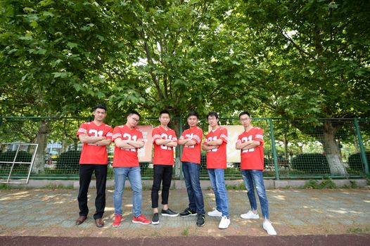 广告衫定制哪家靠谱?雅森漫3大标准教你选对厂家(图2) 配图