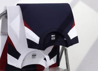 中山古镇灯光节文化衫定制：雅森漫夜光印花技术领先，团体服装厂家优选