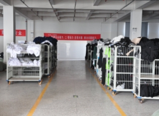 昆明T恤衫定制厂家哪家提供免费样衣？文化衫定制看样服务