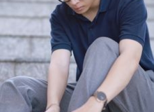 雅森漫定制POLO衫质量怎么样？三个细节告诉你答案